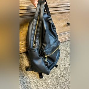 black backbags